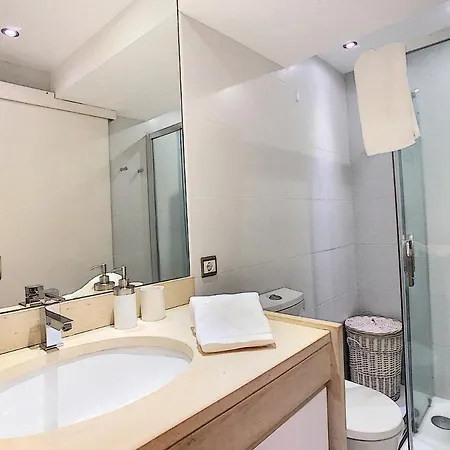 Tropical Sun By Lovelystay